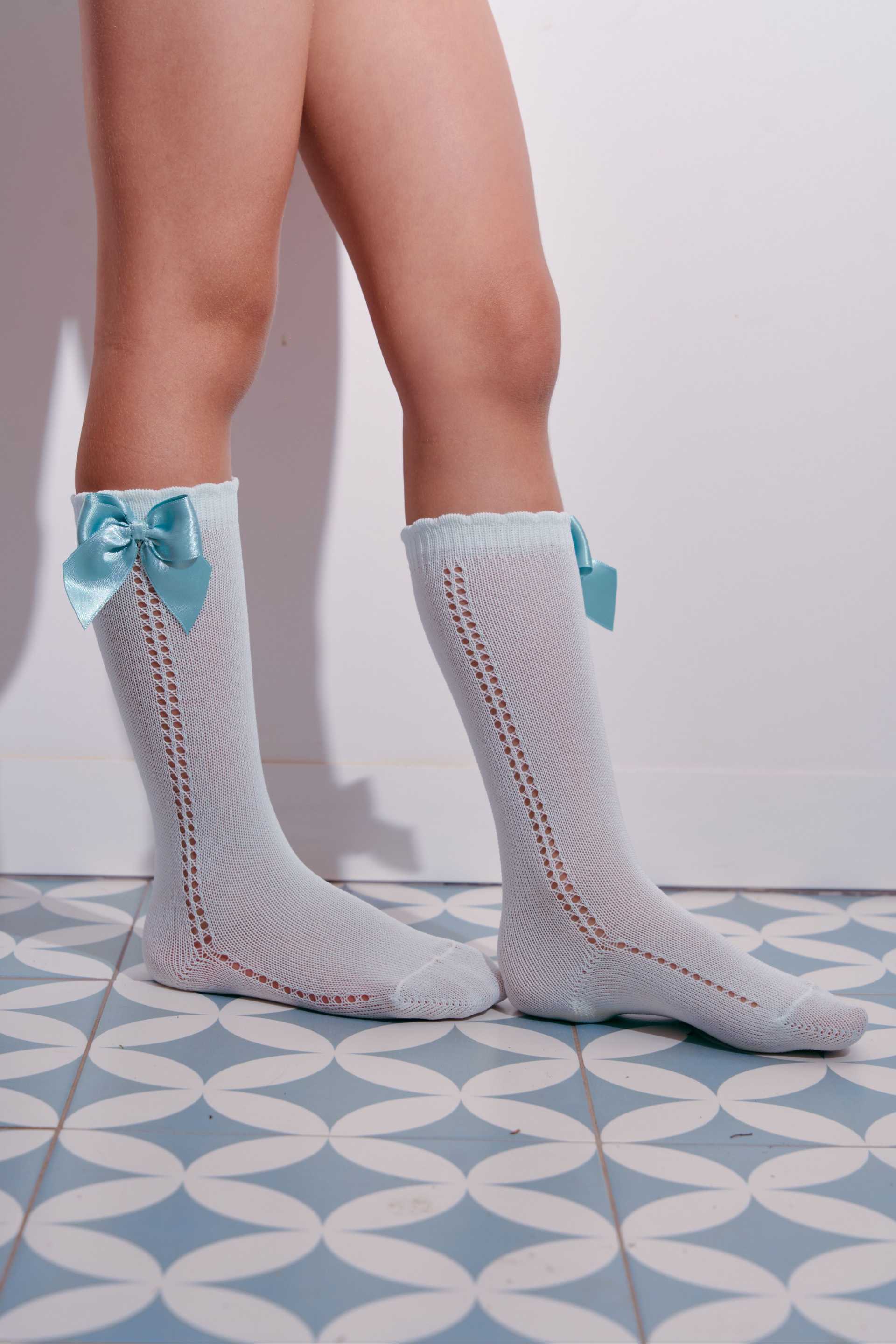 meia-perl-nova-c-laco-cetim-lado